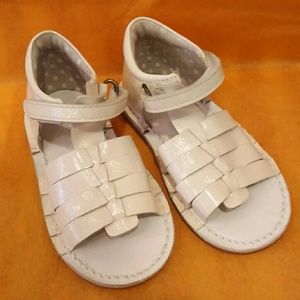 Kickers sandals